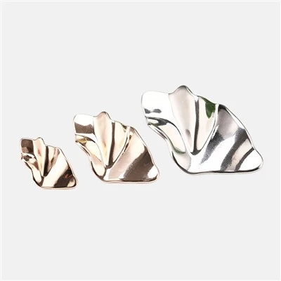 Butoane decorative metalice